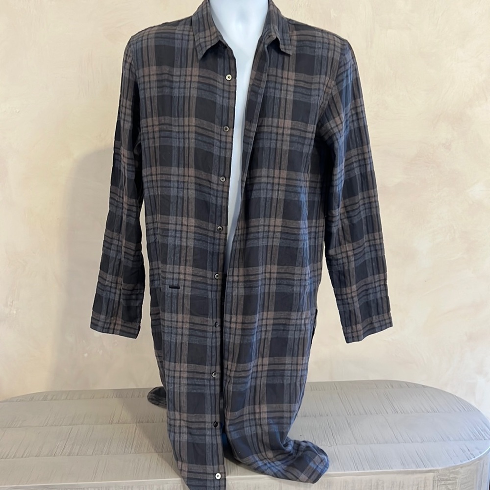 Robert Geller extra long button down